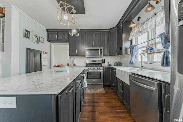 205 NE 1st St, Atlanta, IL 61723 - photo 10