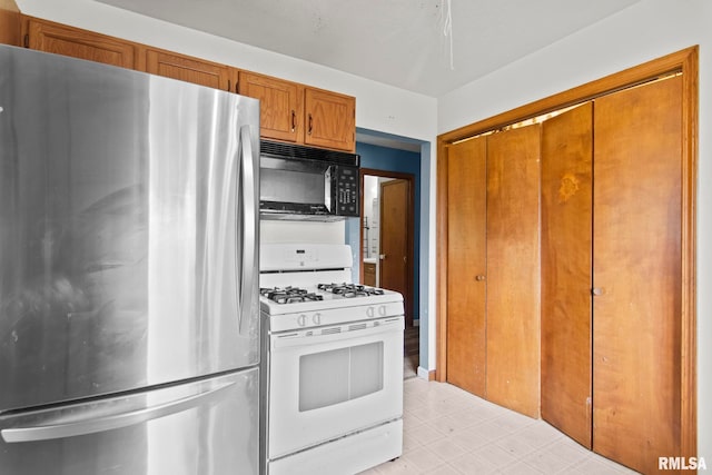 2013 E Adams St, Springfield, IL 62703 - photo 14