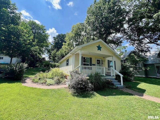 217 S 9th St, Petersburg, IL 62675 - photo 1