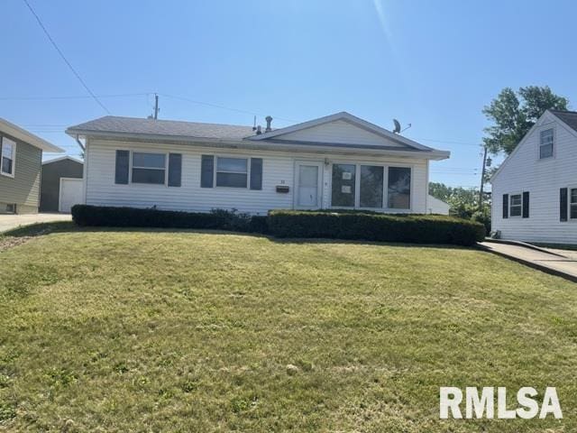 38 Reeder Dr, Decatur, IL 62521 - photo 1
