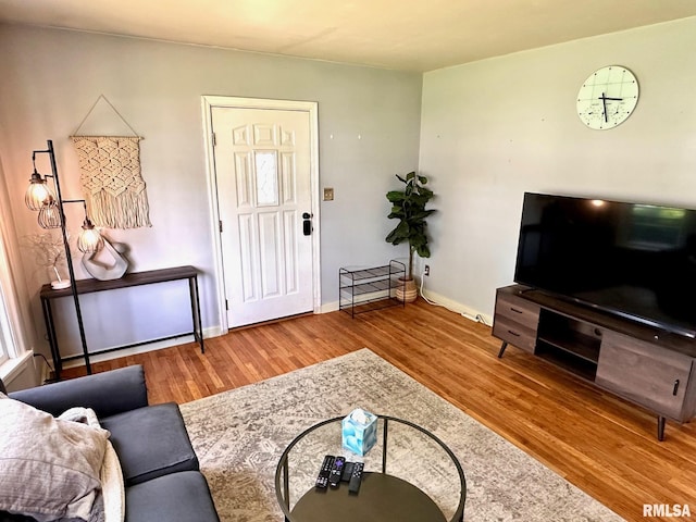 2209 S Pasfield St, Springfield, IL 62704 - photo 2