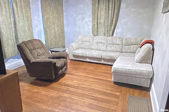 14 W Market St, Piper City, IL 60959 - photo 18