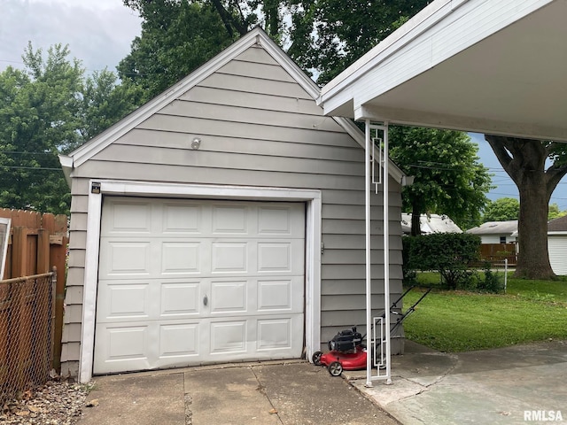 2325 S 8th St, Springfield, IL 62703 - photo 3