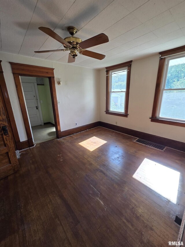 116 Olive St, Galesburg, IL 61401 - photo 25