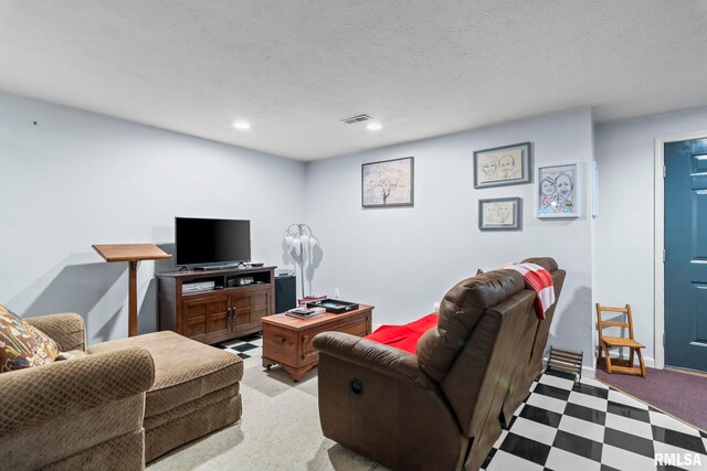 816 E Spruce St, Chatham, IL 62629 - photo 36