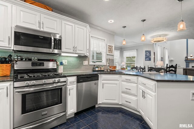 816 E Spruce St, Chatham, IL 62629 - photo 9