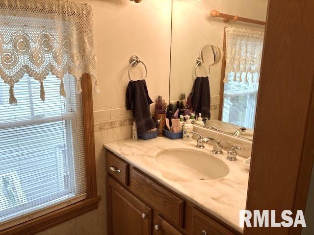 1900 N 22nd St, Springfield, IL 62702 - photo 23