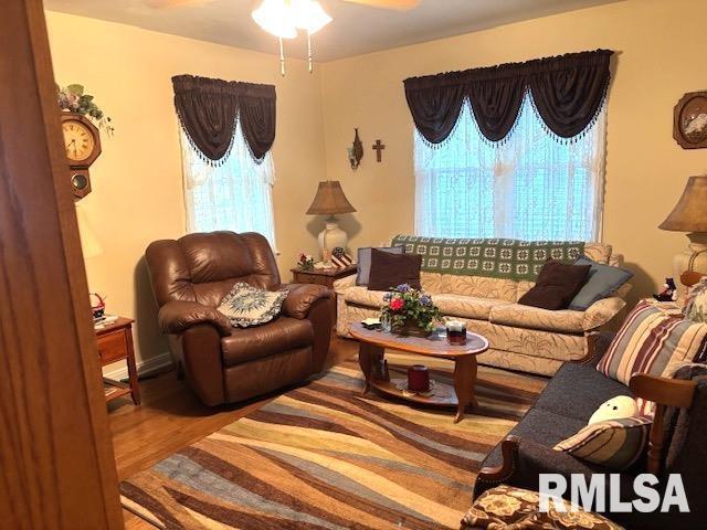 1900 N 22nd St, Springfield, IL 62702 - photo 7