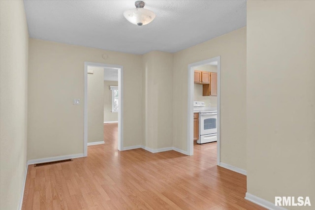2541 Holmes Ave, Springfield, IL 62704 - photo 10