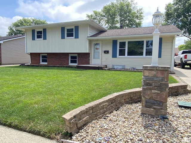 2476 Arrowhead Dr, Springfield, IL 62702 - photo 1