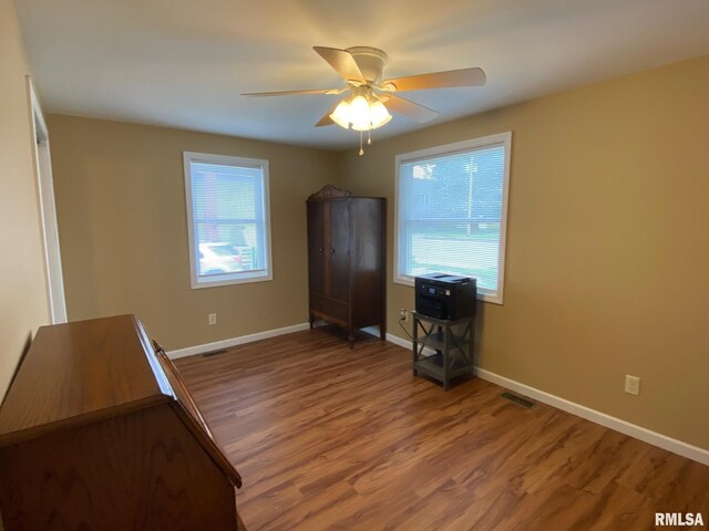 156 W Adams St, Greenview, IL 62642 - photo 29