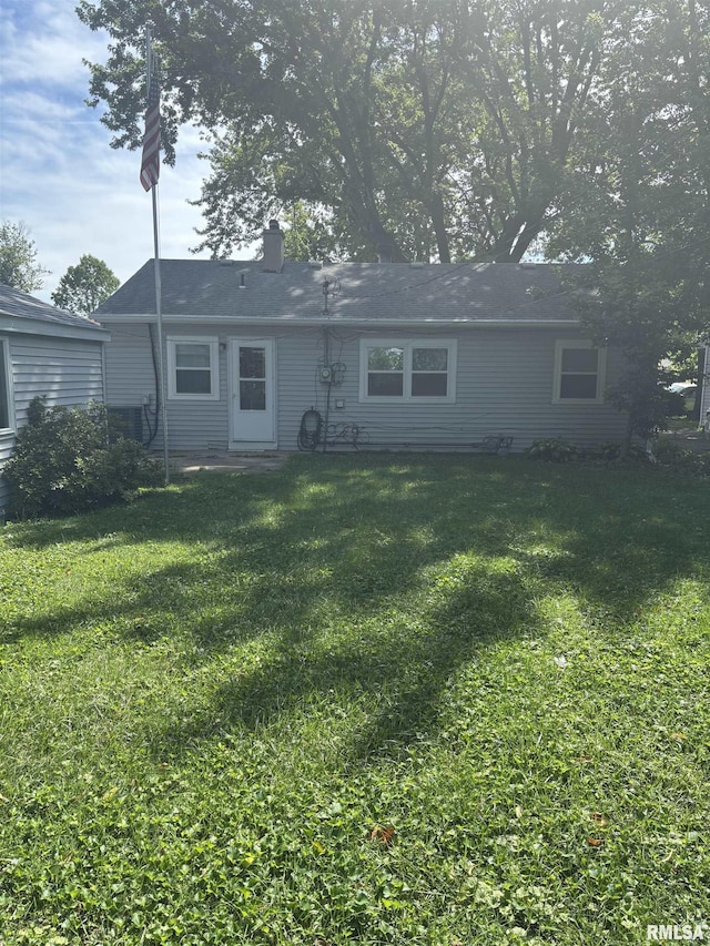 3217 Normandy Rd E, Springfield, IL 62703 - photo 2