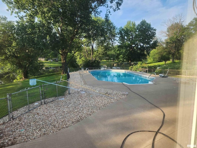 2511 Lake Dr S, Quincy, IL 62305 - photo 3