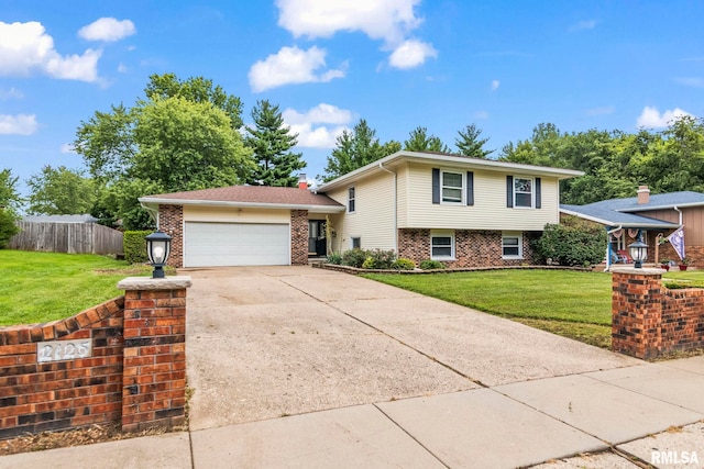 2125 Shabbona Dr, Springfield, IL 62702 - photo 1
