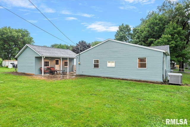 1028 N State St, Lincoln, IL 62656 - photo 38