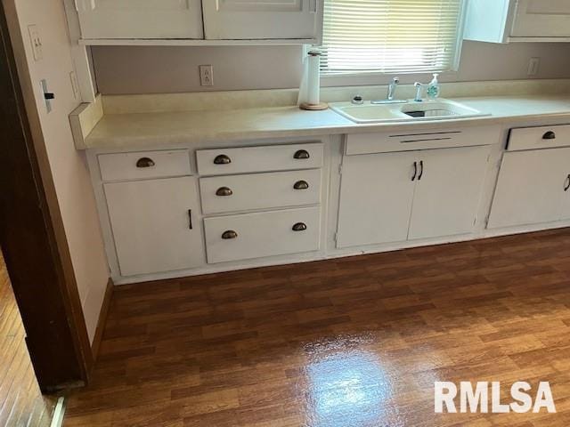 507 E Market St, Taylorville, IL 62568 - photo 9