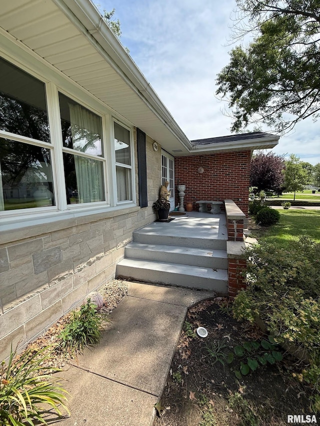 205 Cherry St, Hull, IL 62343 - photo 2