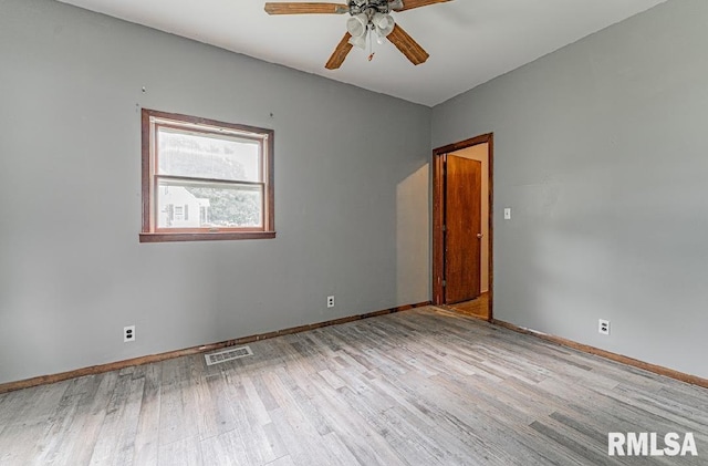 319 N Adams St, Lincoln, IL 62656 - photo 13