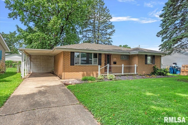 2307 E Eastview Dr, Springfield, IL 62702 - photo 2
