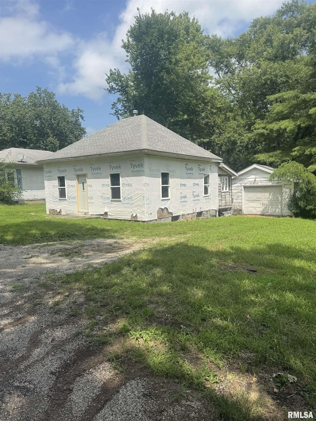 306 S Wood St, Athens, IL 62613 - photo 2