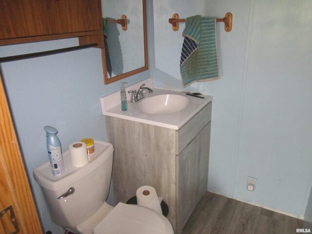 421 N Rutledge St, Mason City, IL 62664 - photo 15