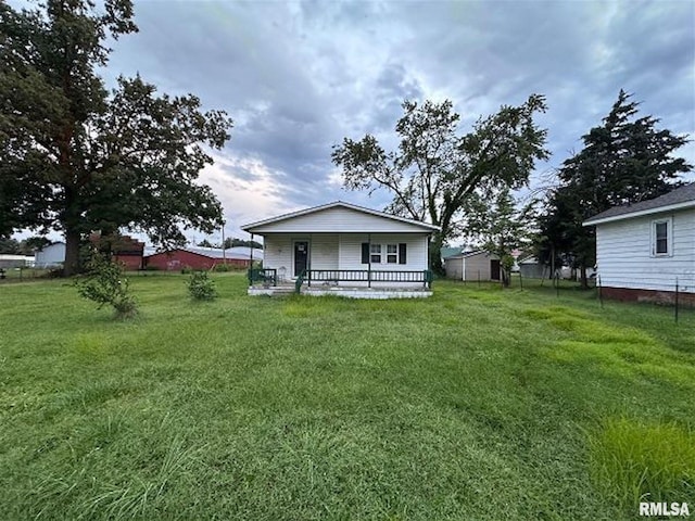 321 Raymond St, Harrisburg, IL 62946 - photo 1