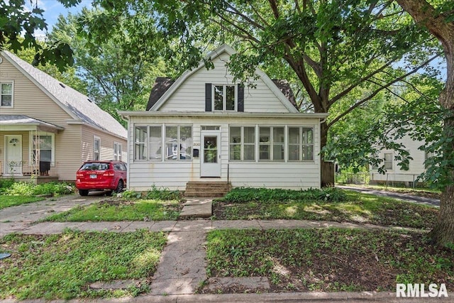 200 N Douglas Ave, Springfield, IL 62702 - photo 1