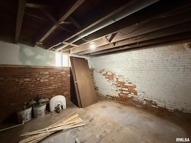 208 S Main St, Avon, IL 61415 - photo 36
