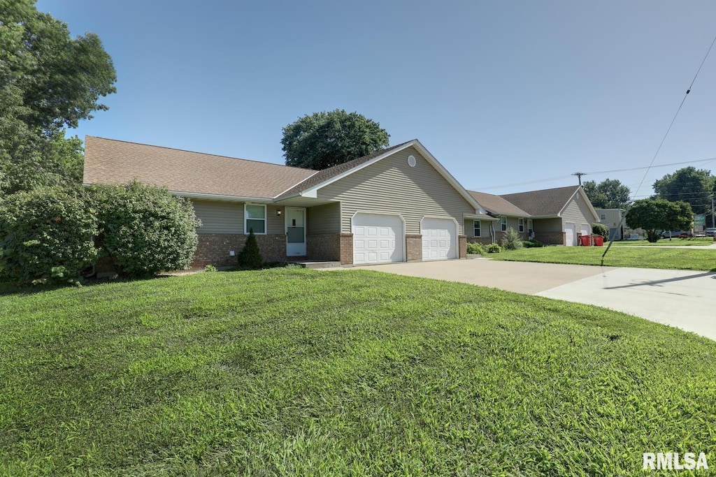 1131-1141 Kochs Ln, Quincy, IL 62305 - photo 1