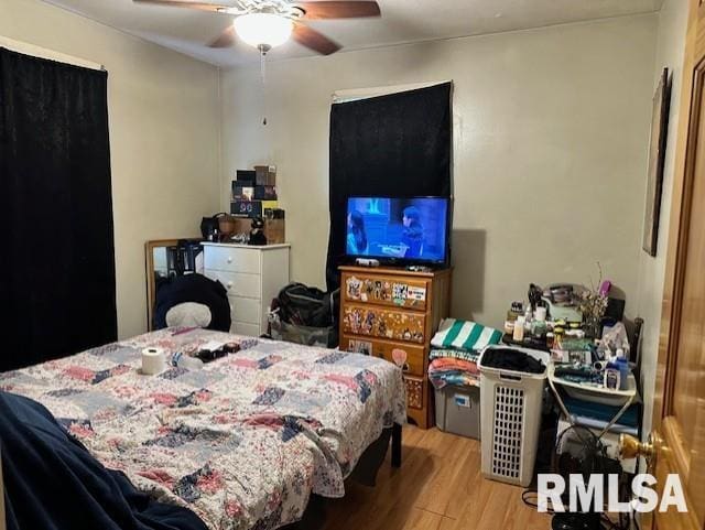 589 E Independence Ave, Jacksonville, IL 62650 - photo 8