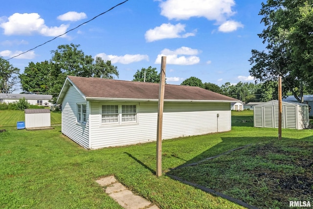 318 S Curtis St, Edinburg, IL 62531 - photo 24
