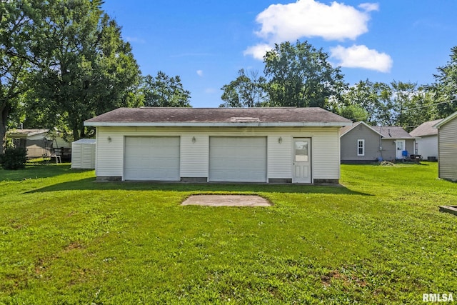 318 S Curtis St, Edinburg, IL 62531 - photo 25