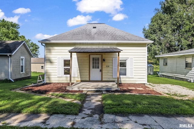 318 S Curtis St, Edinburg, IL 62531 - photo 6