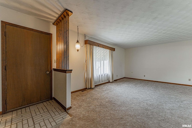 1025 N College St, Lincoln, IL 62656 - photo 3