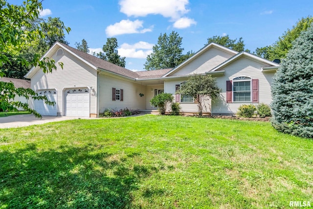 103 Hagan Ct, Taylorville, IL 62568 - photo 1