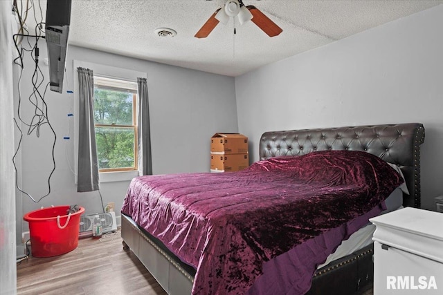 909 E College Ave, Jacksonville, IL 62650 - photo 20
