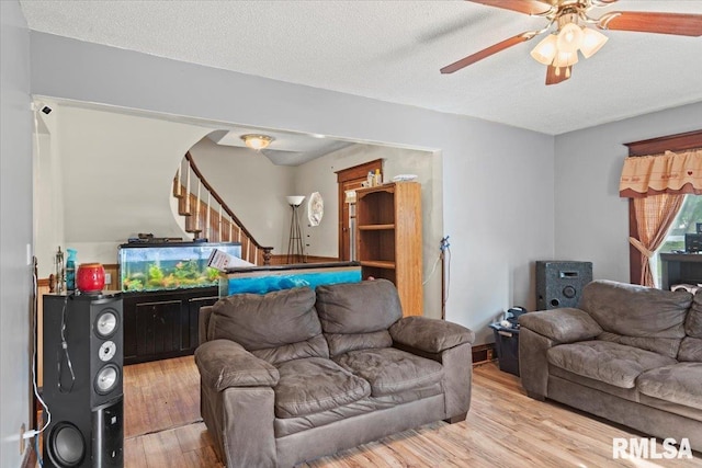 909 E College Ave, Jacksonville, IL 62650 - photo 7