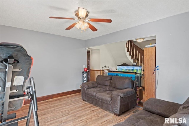 909 E College Ave, Jacksonville, IL 62650 - photo 8