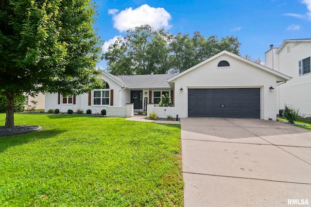 608 Tecumseh Trl, Springfield, IL 62711 - photo 1