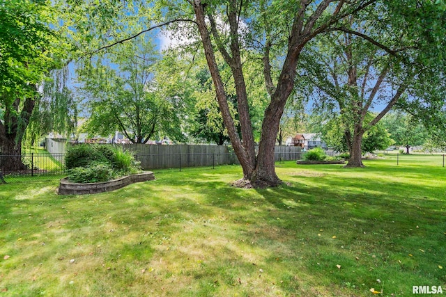 608 Tecumseh Trl, Springfield, IL 62711 - photo 40