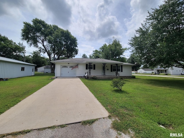 429 Weaver St, Nokomis, IL 62075 - photo 4