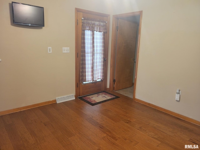 429 Weaver St, Nokomis, IL 62075 - photo 10