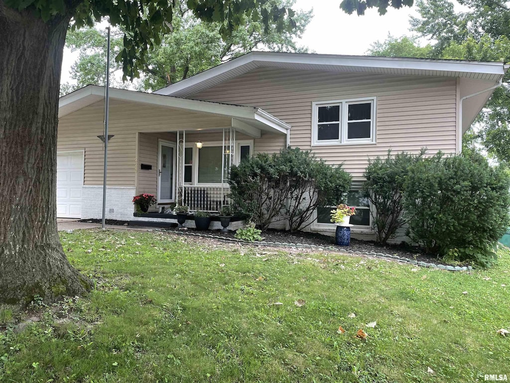 225 N Columbia Ave, Springfield, IL 62702 - photo 1