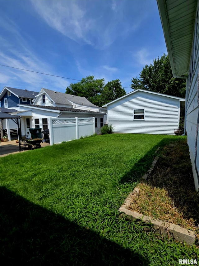 733 N 28th St, Quincy, IL 62301 - photo 5