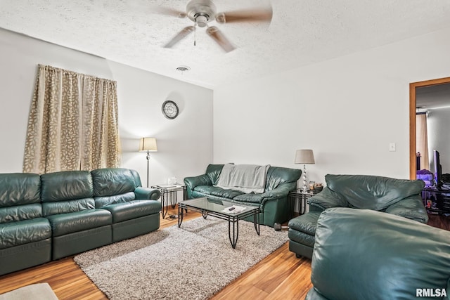 400 E Main St, Williamsville, IL 62693 - photo 18