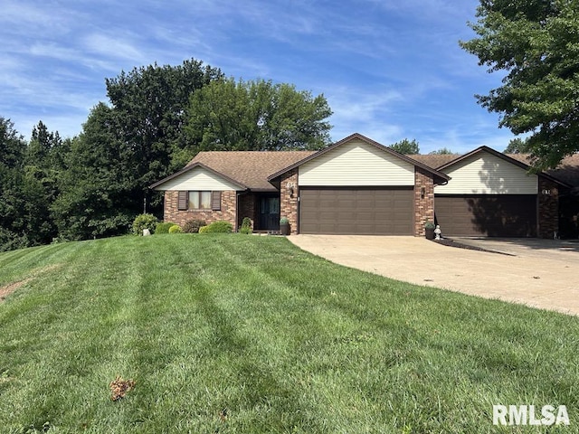 614 Pawn Ave Unit 614, Quincy, IL 62305 - photo 1