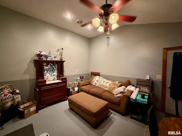 503 N 7th St, Petersburg, IL 62675 - photo 14