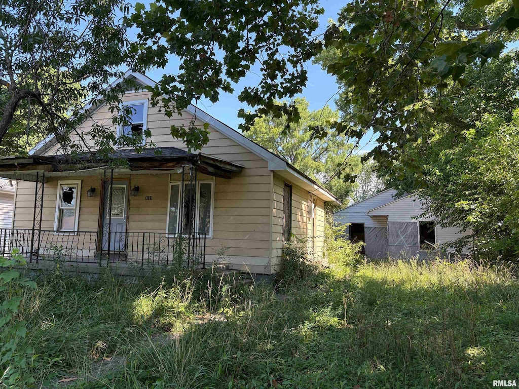 2131 E Carpenter St, Springfield, IL 62702 - photo 3