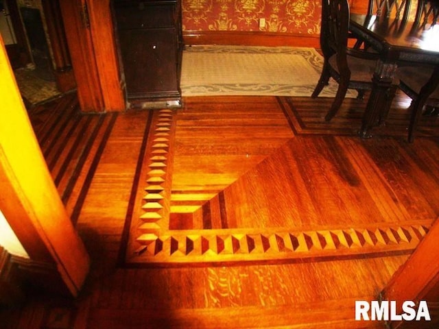 room details featuring dark wood-type flooring