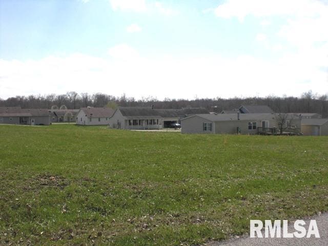 Listing photo 2 for 5745 Red Fox Dr, Carterville IL 62918